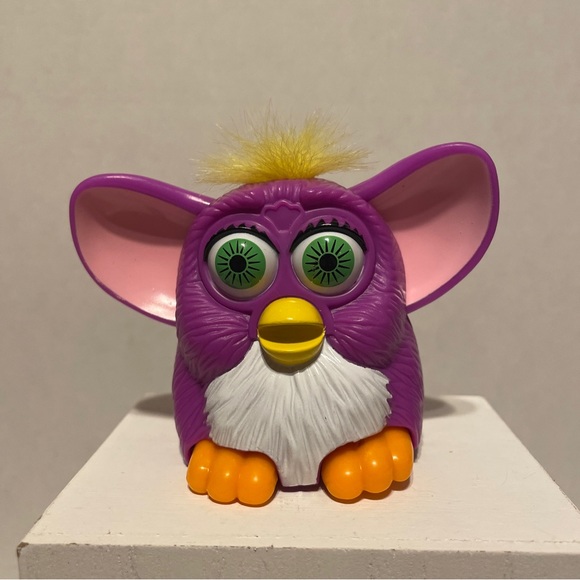 Toys 1998 Purple Furby Manual Mcdonalds Mohawk Tiger Electronics 5